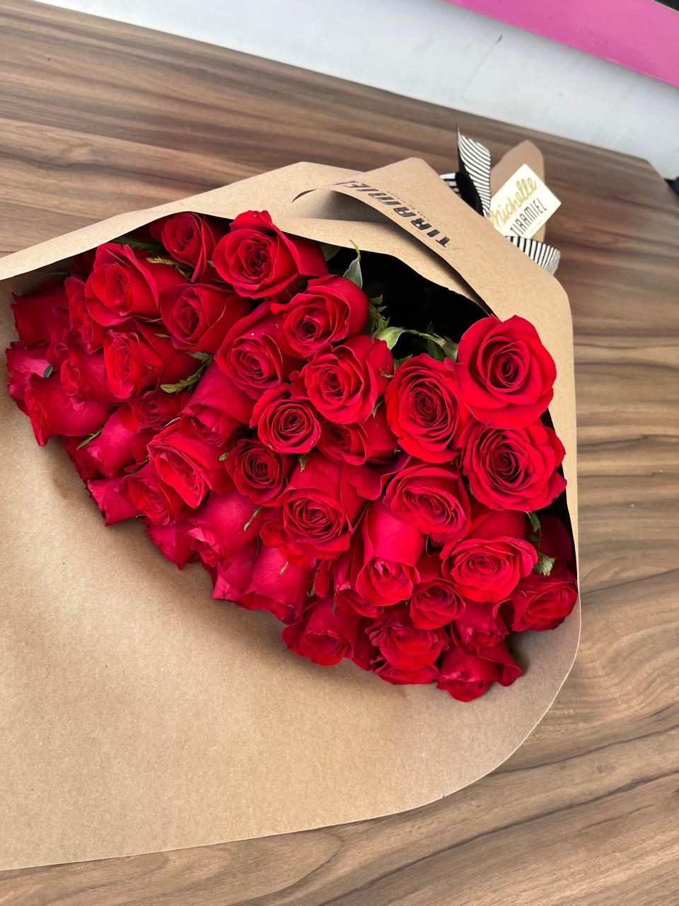 A flor de piel kraft